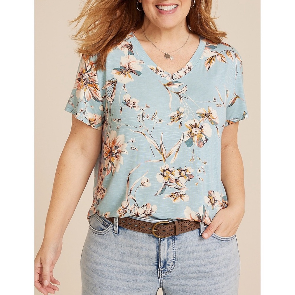 Maurices Blue 24/7 Floral V Neck Tee size XXL